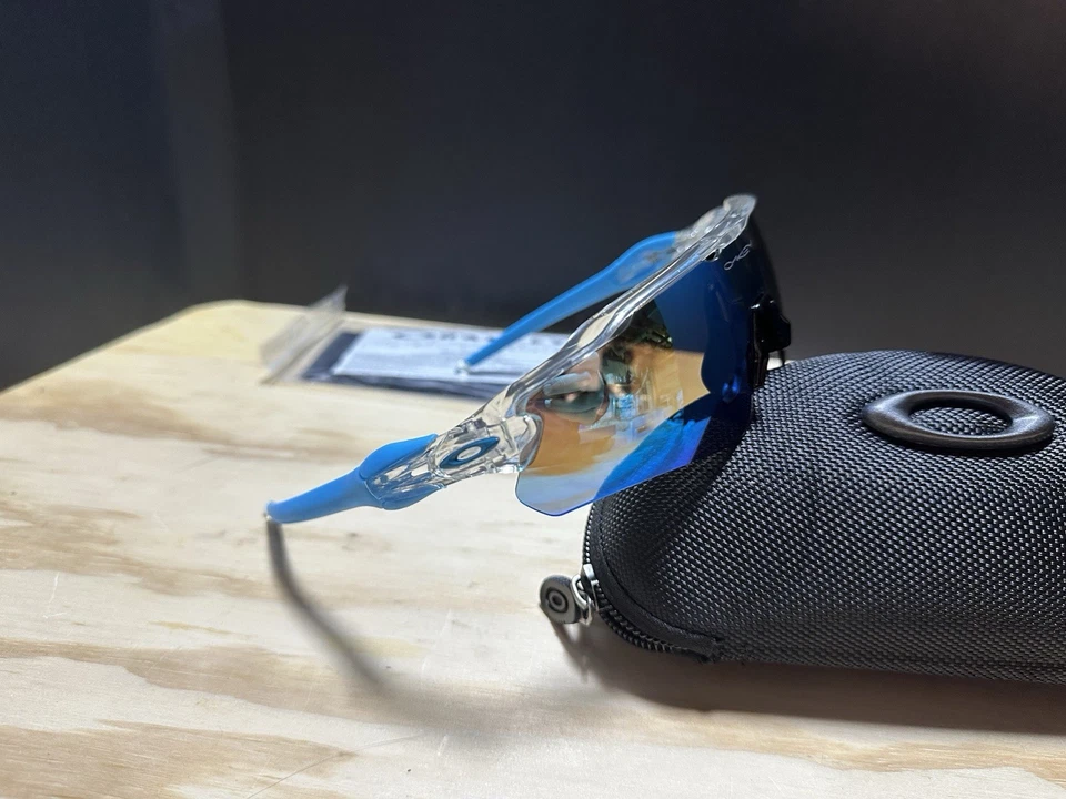 Oakley Radar Ev Path 9275 Prizm 太阳镜 含保护壳 透明/蓝色 — 第 2/4 张图片