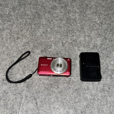 Sony Cyber Shot DSC-WX80 8X 16.2MP - Digital Camera, 1 Batteries & Charger Block