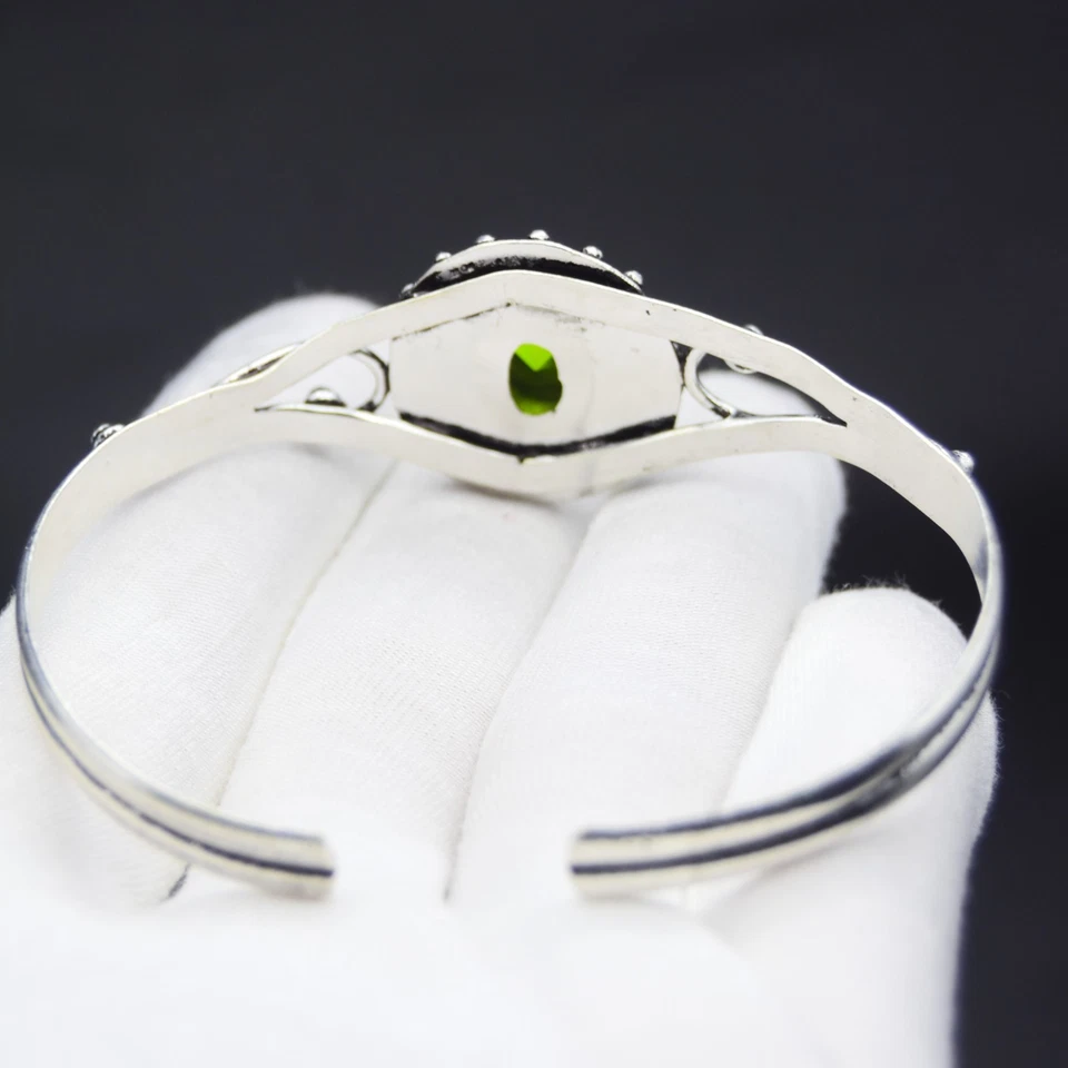 Brazalete ajustable de plata de ley 925 con piedras preciosas de peridoto verde" Foto 3 de 4