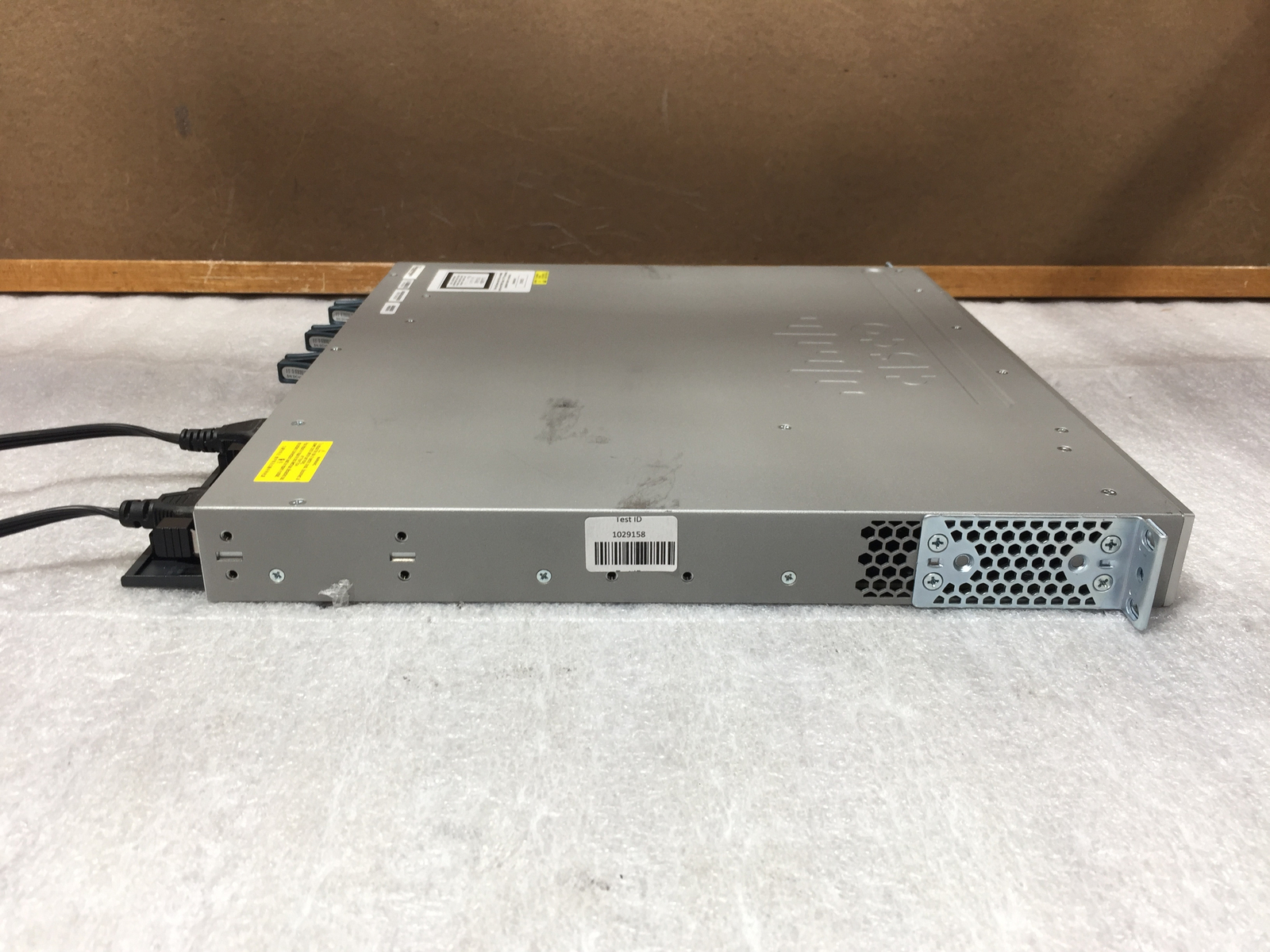 Cisco Catalyst 3850 XS WSC385024XSS V06 10G SFP+ Switch w/2x Power