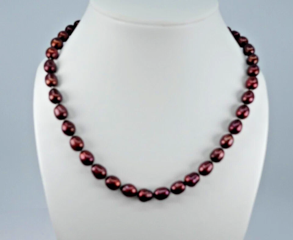 Collar perlas de agua dulce en borgoña Foto 2 de 4