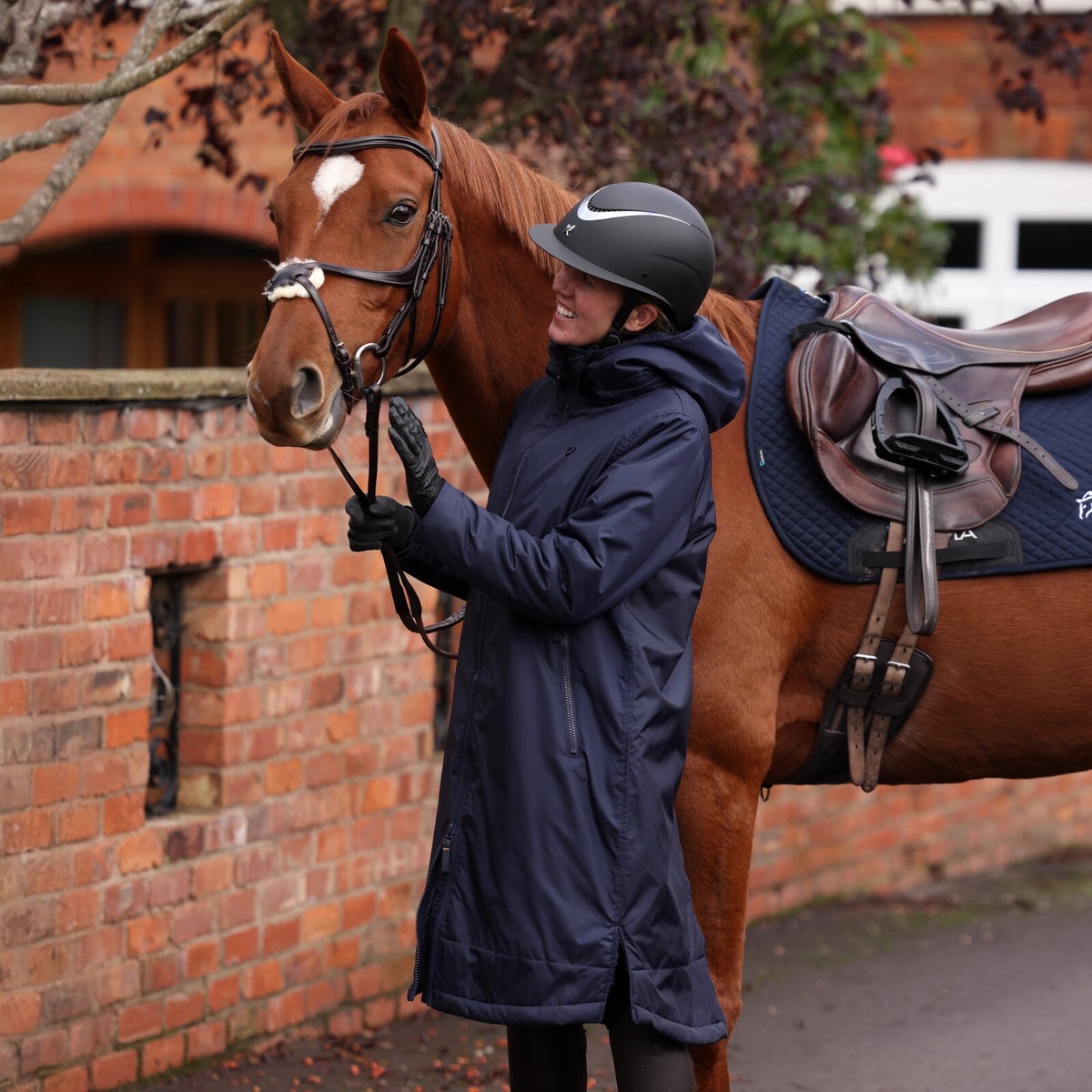 Veste D'équitation Aubrion Park Royal Show - Noire - Fille 26 (7-8 Ans) - NEUVE