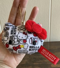 A NWOT Sanrio Hello Kitty Coin Purse Red Hello Kitty 50th Anniversary Keychain