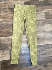 Gymshark Adapt Camo Seamless Leggings Medium Green
