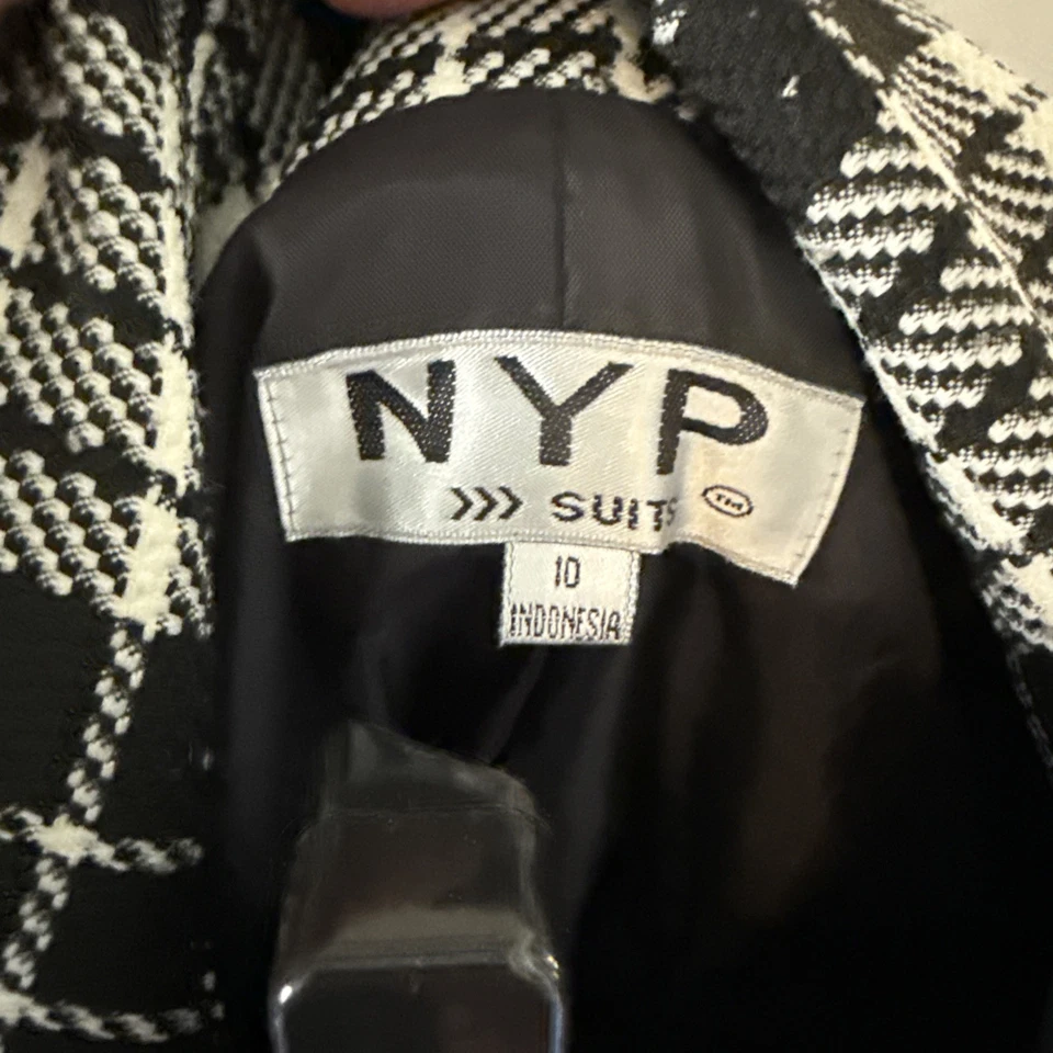 Chaqueta de traje a cuadros blanca y negra NYP para mujer talla 10 forrada de poliéster manga larga Foto 2 de 4