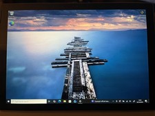 Microsoft Surface Pro - Core i7-7660U 2.5GHz - 16GB DDR4 - 512GB SSD