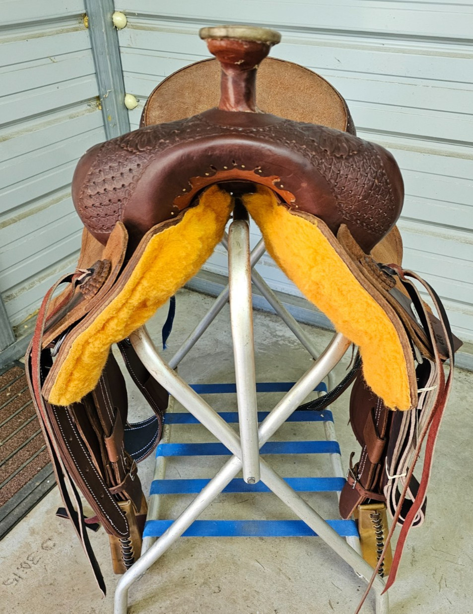 New 16" Brown Rough Out Ranch Cutter/Roper Cow Horse Saddle by SaddleSmith Co.