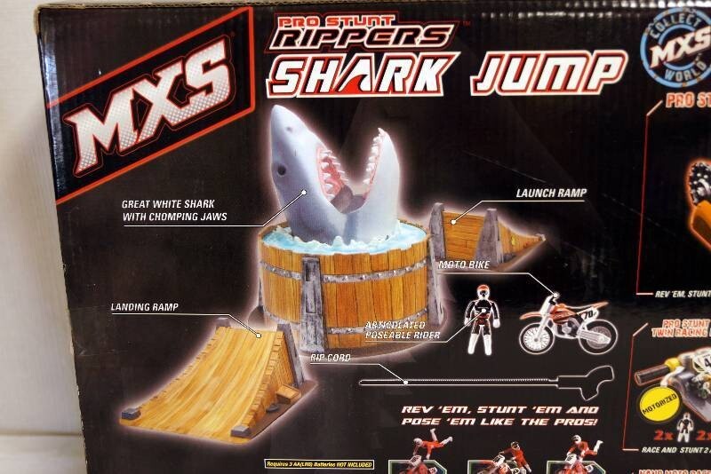 RARE Road Champs MXS Pro Stunt Rippers Shark Jump JAKKS Pacfic