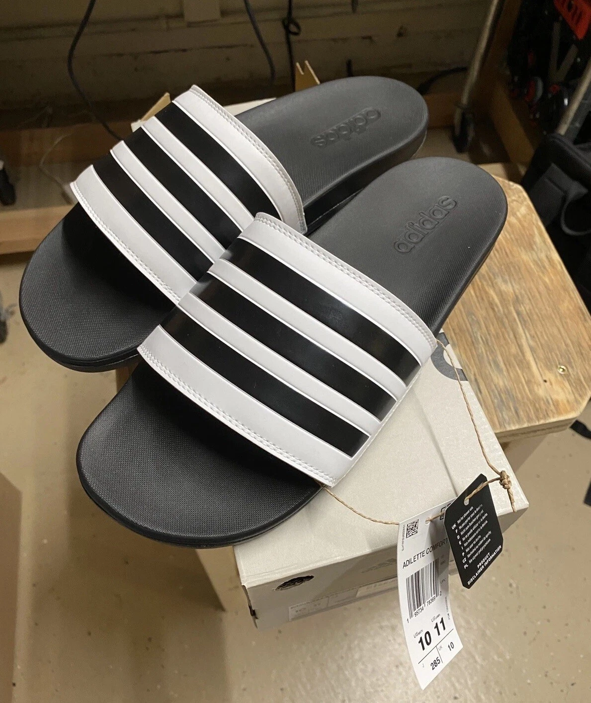 Adidas Uomo Adilette Sandalo Doccia Leggero Imbottito Facile Slip On M10 W11