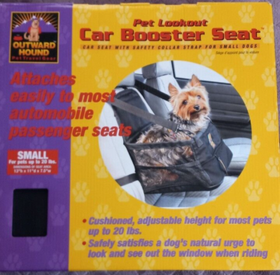 Outward Hound Pet Car Booster Seat for Small Pets Up to 20 lbs Black