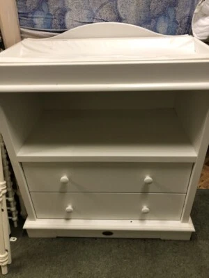 gumtree boori change table