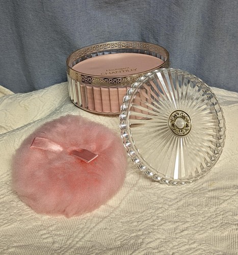Chantilly Houbigant Dusting Powder Crystaline case. Luxury PINK PUFF 5 oz. Vtg
