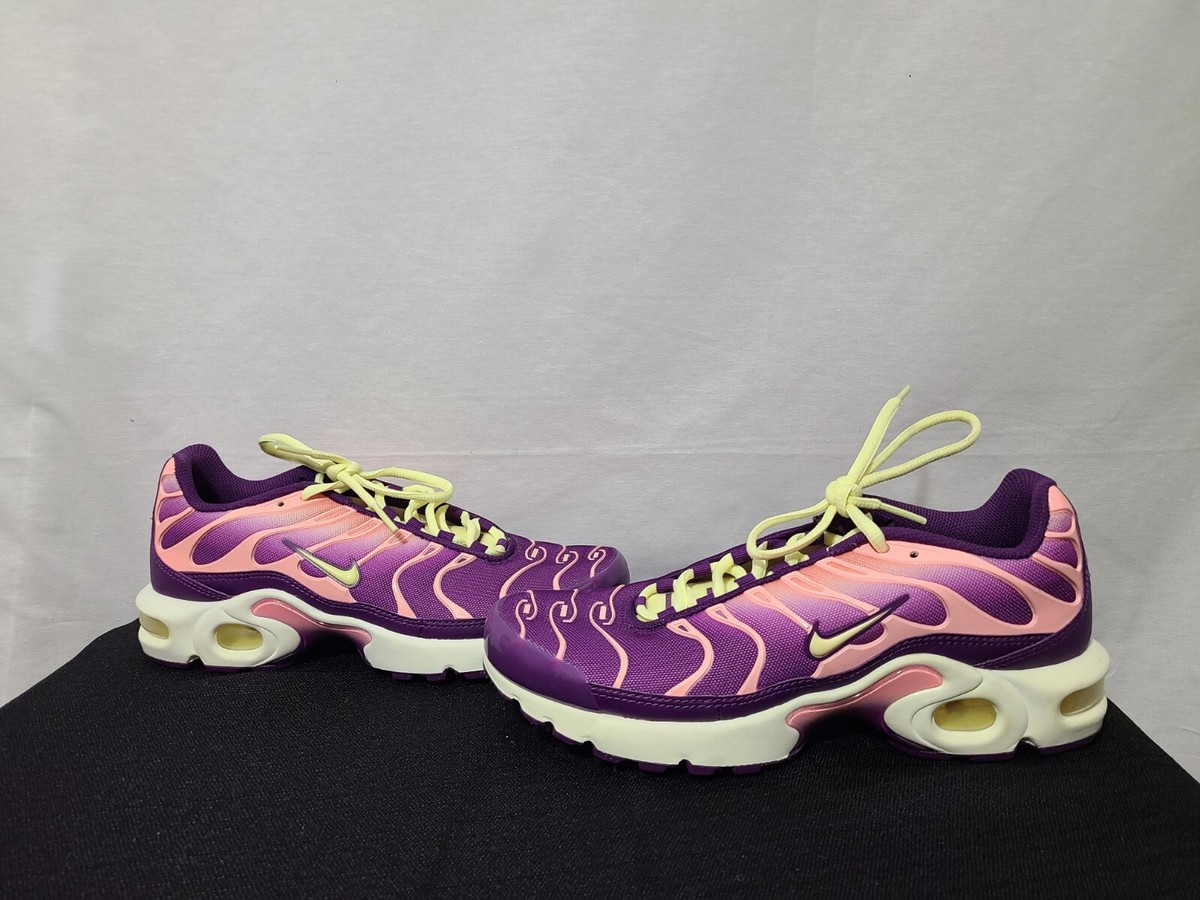 Size (GS) Nike Air Max Plus TN Tuned Low Lucky Charms for sale