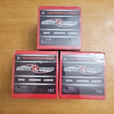 Lot of 3  Gear Head Vehicle Playset Blind Box Open Discover Launch
