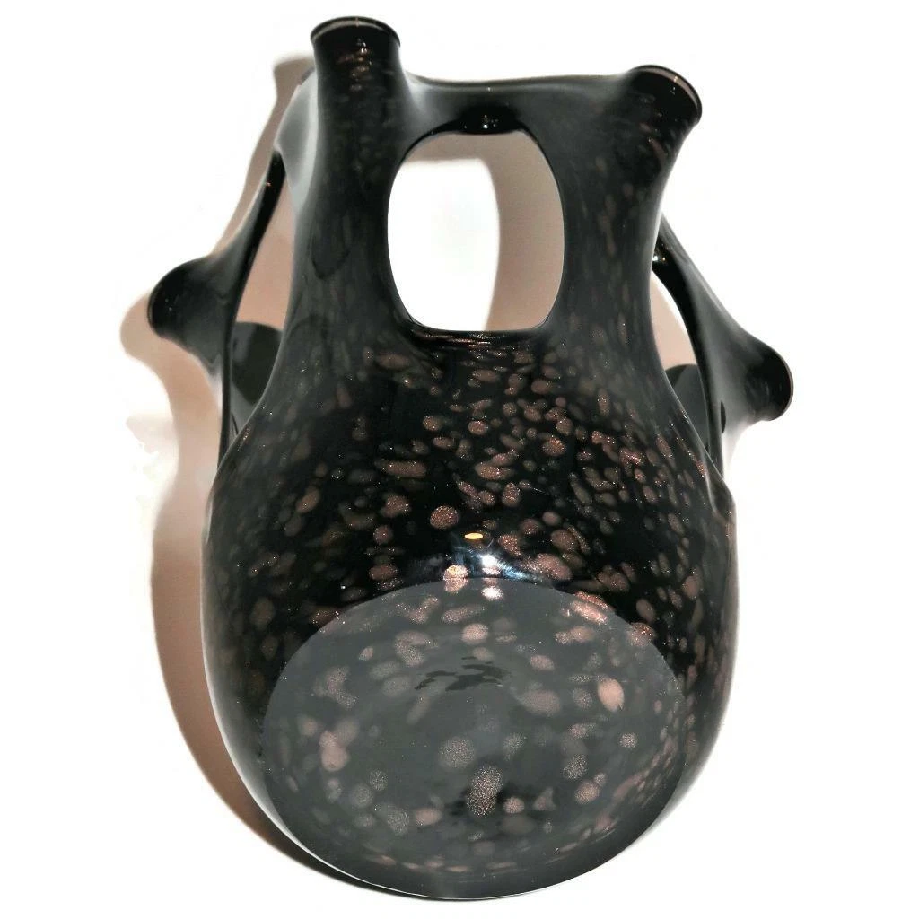 Art Glass ZORZA, Poland, Black Copper Handblown Handkerchief Candle Vase, 8 1/4"
Opens in a new wind