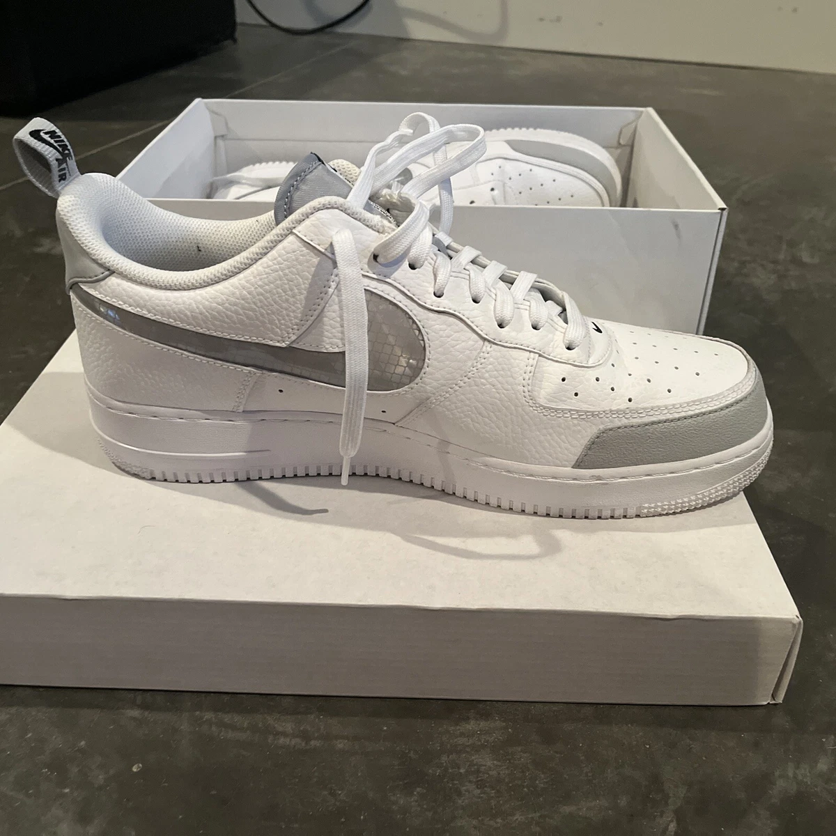 Preços baixos em Nike Air Force 1 Low Under Construction - Grey | eBay