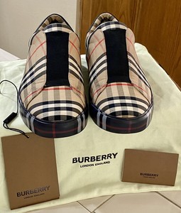 burberry markham slip on