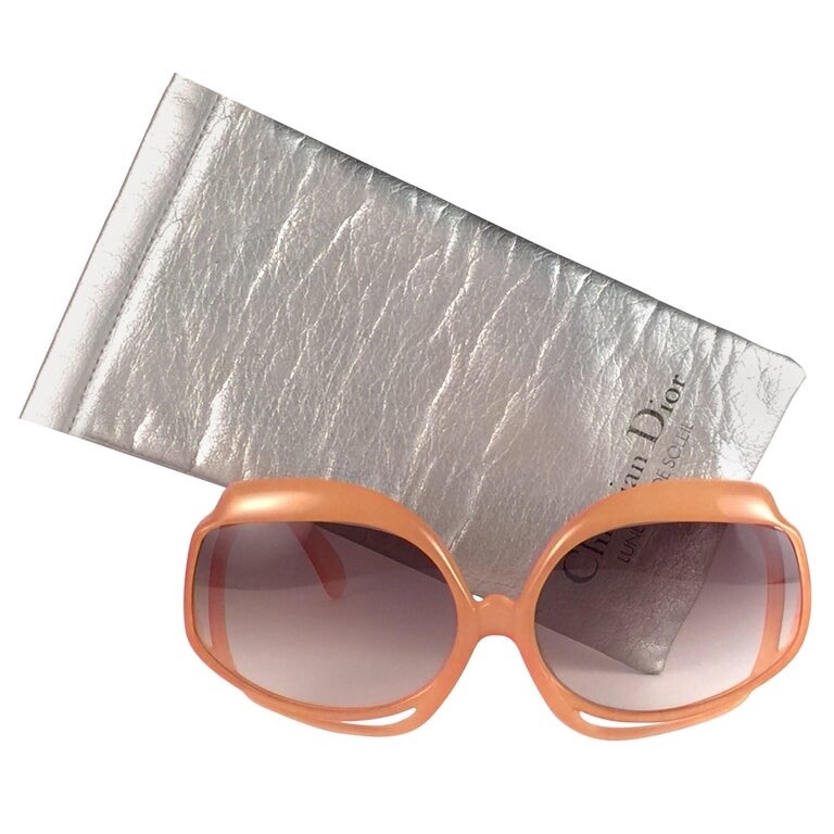 Christian Dior ヴィンテージ Optyl Germany 2054 NEW VINTAGE CHRISTIAN DIOR 2026 30 TANGERINE OPTYL SUNGLASSES