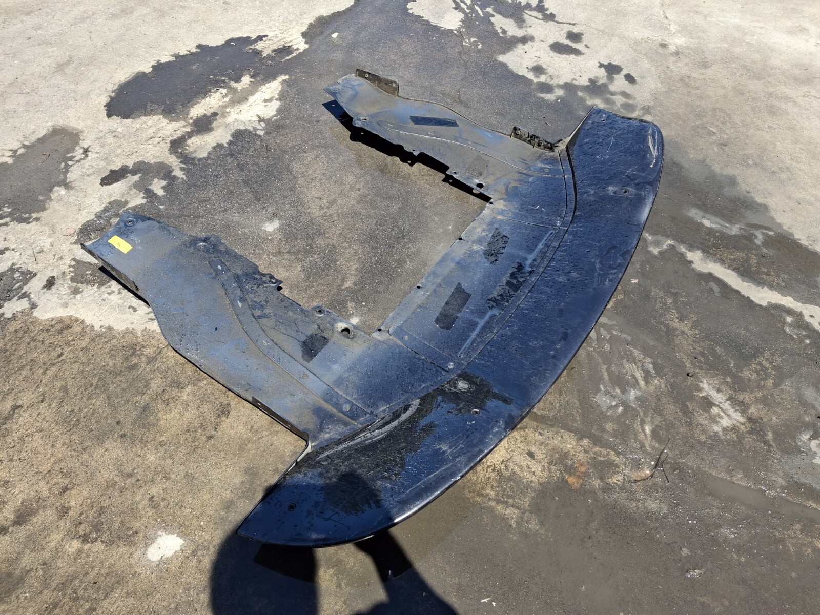 McLaren 720S Lower Rear Bumper Valance Diffuser Panel