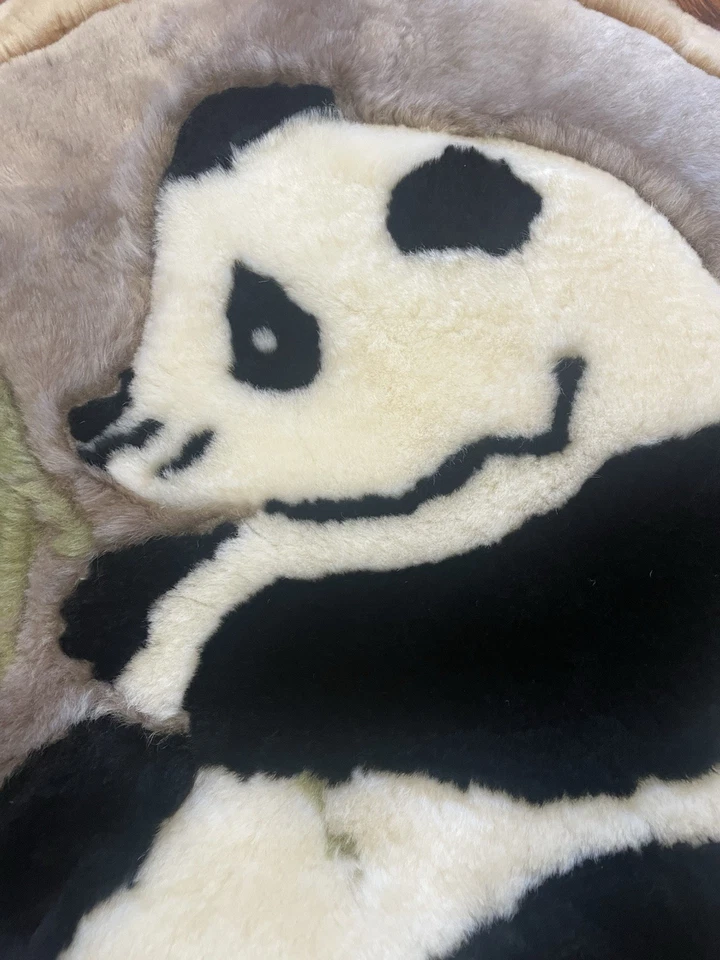 "Almohada de panda decorativa suave redonda de piel de oveja Cloud Nine 18""" Foto 2 de 4