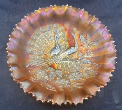 BEAUTIFUL VINTAGE CARNIVAL NORTHWOOD MARIGOLD PEACOCKS IN THE FENCE PCE BOWL