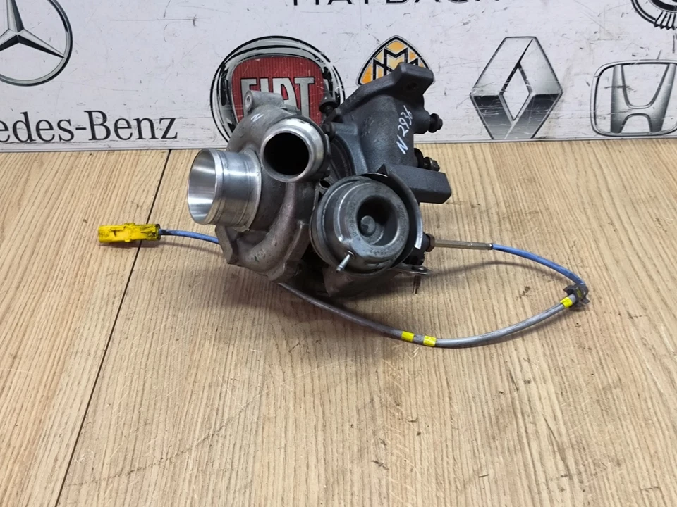 Turbocompresor Nissan X-Trail Tekna T31 2.0 D 2012 motor RHD H8200638766 Foto 2 de 4