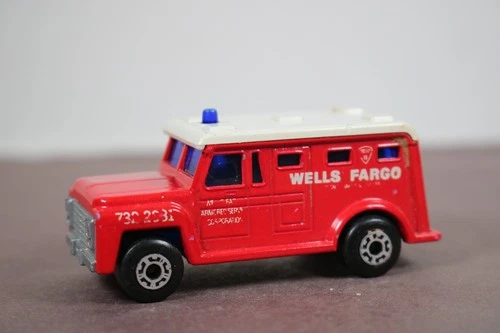 Vintage Matchbox Lesney Superfast Wells Fargo Armored Truck No. 69 England LQQK