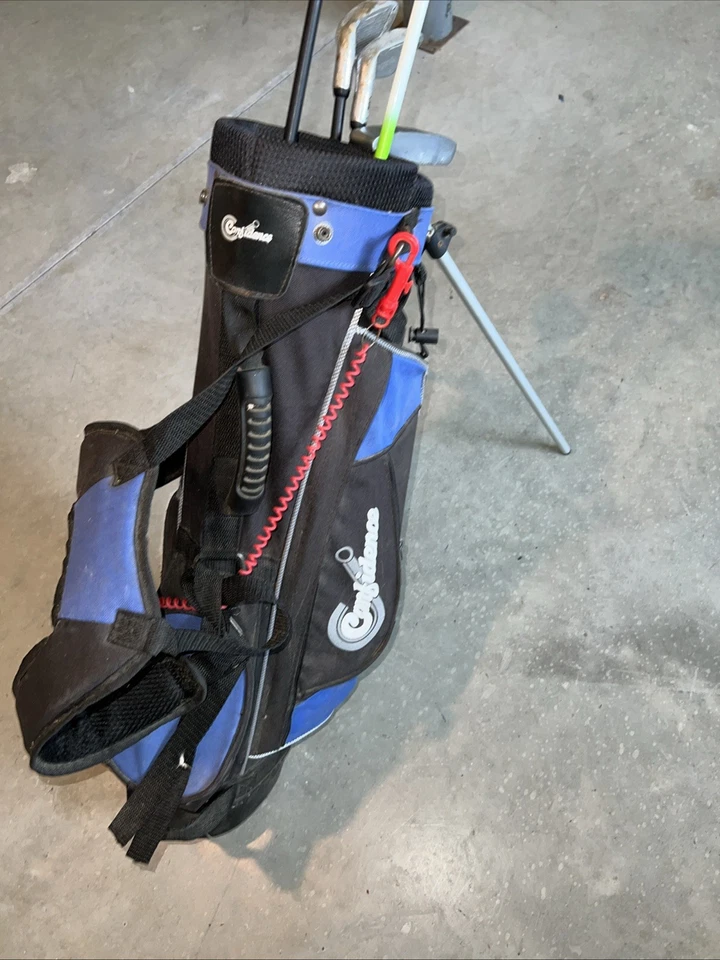 Confidence Jr Tour Golf Club Set -Drivers 7,9 Irons And Putter  Right Handed - Image 3 of 4