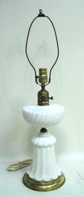 VTG Swirl Milk Glass Brass Table Lamp Hollywood Regency 26''