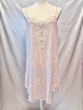 Vintage 1980s Cinema Etoile Pink Lace Lingerie USA