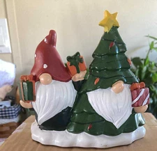 YANKEE CANDLE Holiday GNOME Christmas Tree JAR HOLDER ~NEW IN Box~