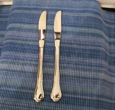 'Chateau' by Oneida, Stnls, Oneidacraft, Glossy, Deluxe, 1961-Now - You Choose