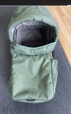 Baby Jogger City Select Bassinet Green color   Great Condition!