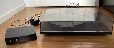 Rega Planar 6 Black, Neo PSU, mit Tonabnehmer Ortofon Quintet Black MC