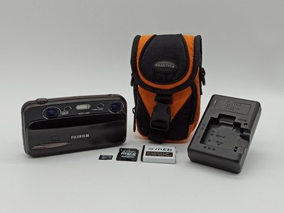 Fujifilm Finepix Real 3d W3, Fuji 3D, Test ok, Stereo Kamera - 10.0 MP - Schwarz