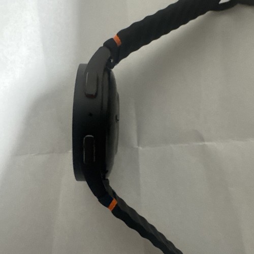 Samsung Galaxy Watch5 Pro SM-R920 45mm Titanium Case - Photo 4 sur 4