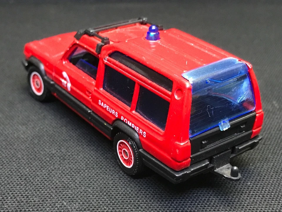 Solido Talbot Matra Fire Vehicle Collectable Scale 1:43 - Image 3 of 4