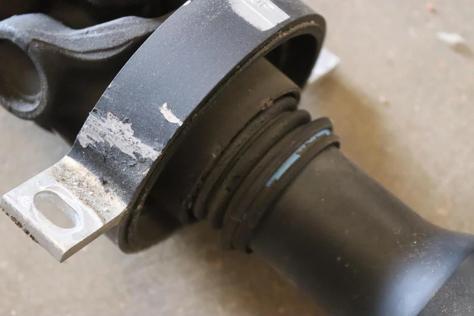 BMW 740LI 2013-2015 LWB F02 tracción trasera eje de transmisión cardan hélice OEM Foto 4 de 4