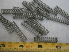 Associated C0300-042-1250-S Compression Spring 1.25Long Stainless Lot of 4 #4324