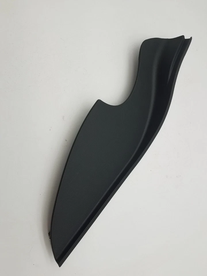 2009 Kia Rondo LX универсал передний правый пассажирской стороне приборной панели торцевой колпачок черный б/у OEM - Изображение 4 из 4