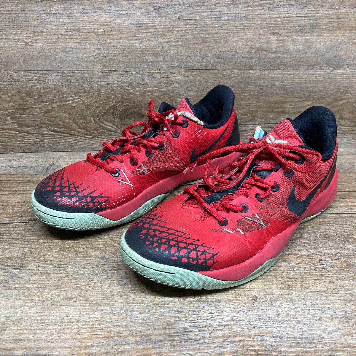 ZOOM KOBE VENOMENON 4 \'UNIVERSITY RED\' Zoom Kobe Venomenon 4  main image 3