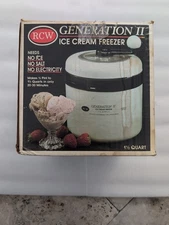 Richmond Cedar Works Generation II 1.5 Quart Ice Cream Freezer with Box. NEW.