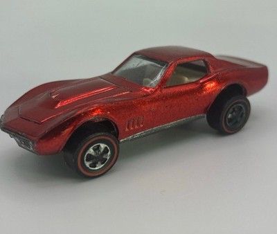 Hot Wheels Redline Custom Corvette Red White Interior USA Base Near Mint Loose