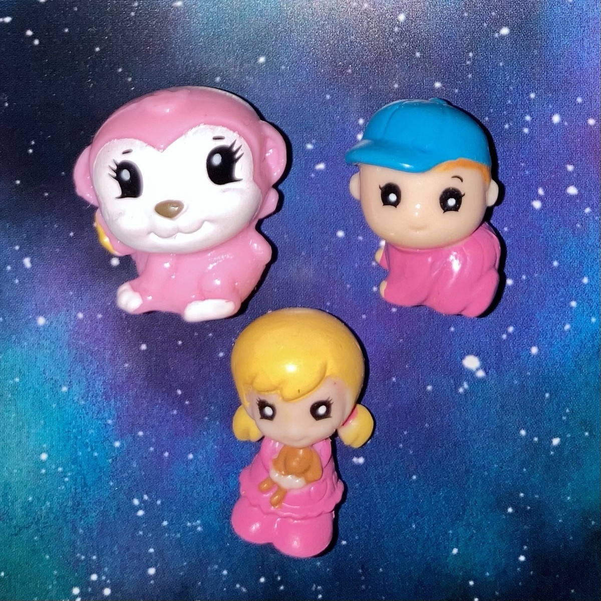 SQUINKIES PINK MONKEY HOLDING BANANA BABY BLUE HAT LITTLE GIRL