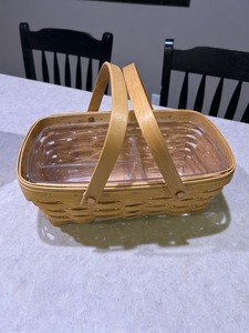 Longaberger 2002 Medium Chore Basket w/ Handles and 3 way protector