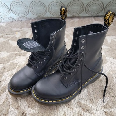 Dr. Martens 1460 8-Eye Boot Black Smooth Leather AirWair Women's US 8 EU 39