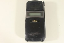FUJITSU F 80P-171, pocket commander-flip phone. ref G 685 