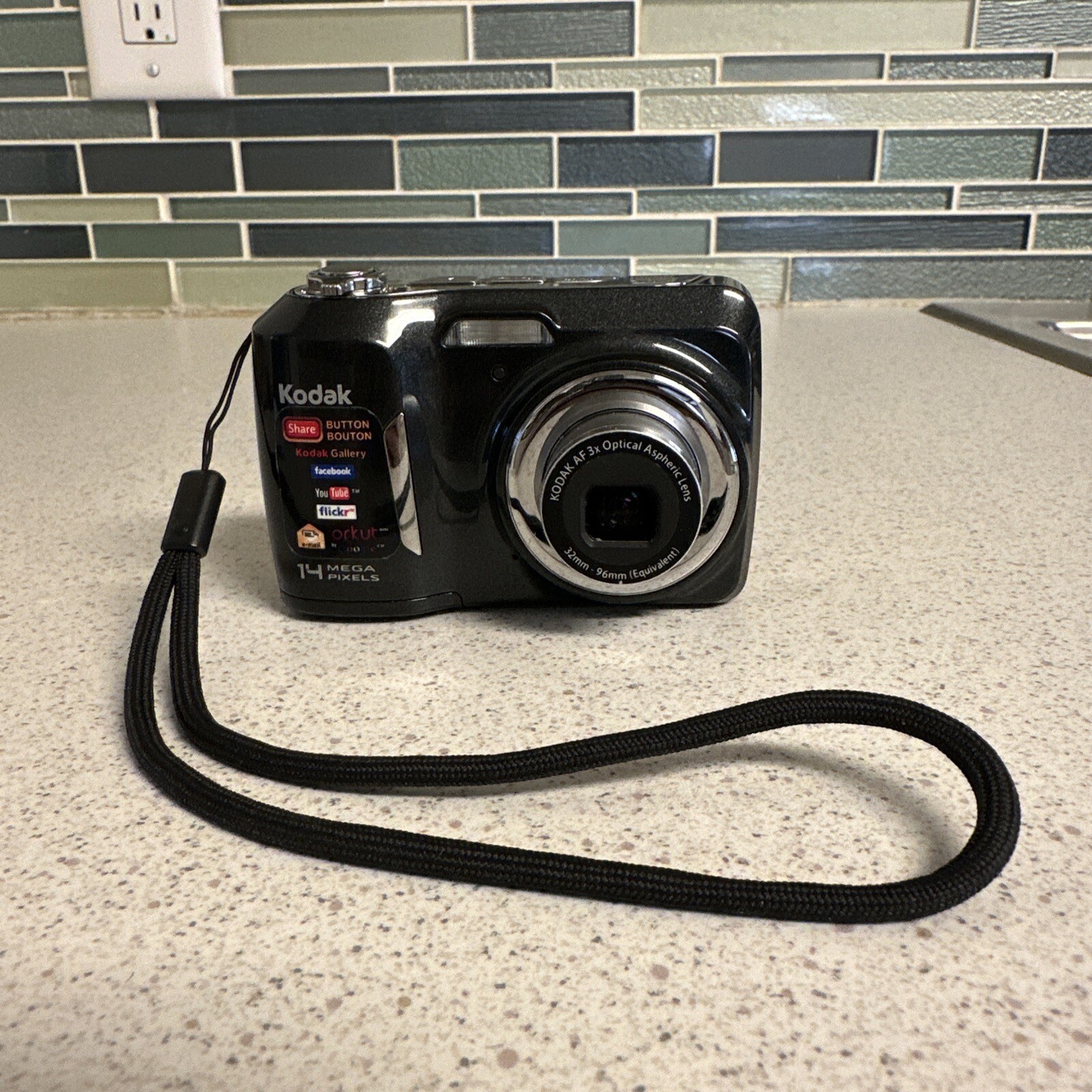 Kodak EasyShare C183 14.0 MP 3x Optical Digital Camera Black eBay