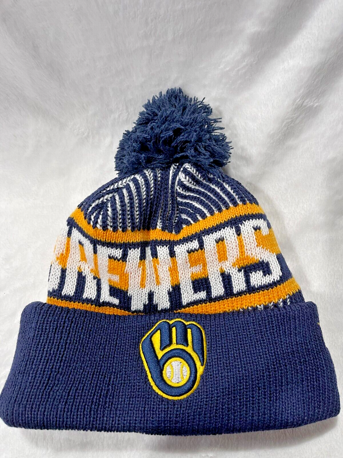 Beanie Milwaukee Brewers Adult Puff Winter Knit Hat Cap Toboggan USA New Era-image