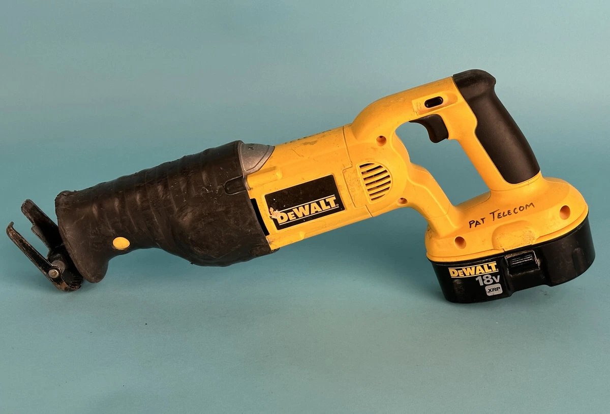 Dewalt 2024 dc385 battery